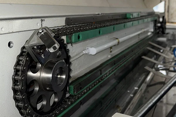 ఫుల్-సర్వో టెక్నాలజీ స్క్రీన్ ప్రింటింగ్ యొక్క సరిహద్దులను ఎలా నెట్టివేస్తోంది?